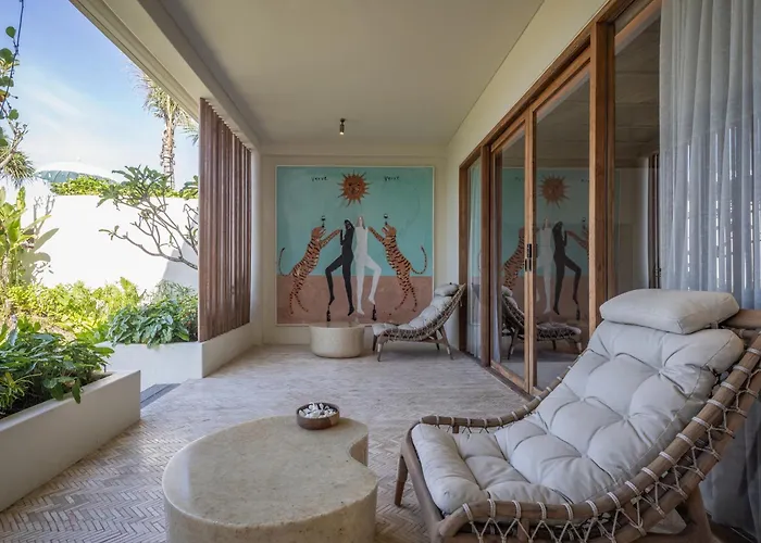 Oshom Bali At Nuanu Creative 5*